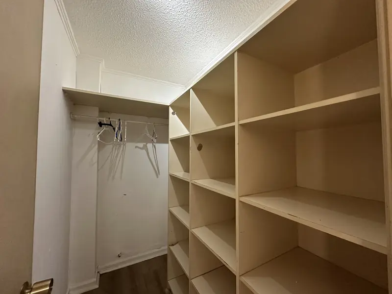 Walk-in closet de la casa en arriendo en Altos del Maipo, Temuco