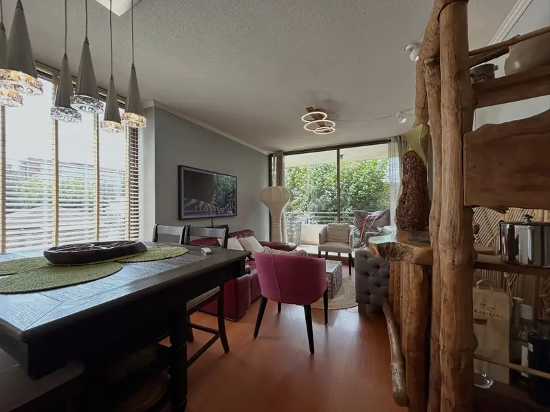Comedor y living del departamento Condominio Alto Boulevard, Temuco