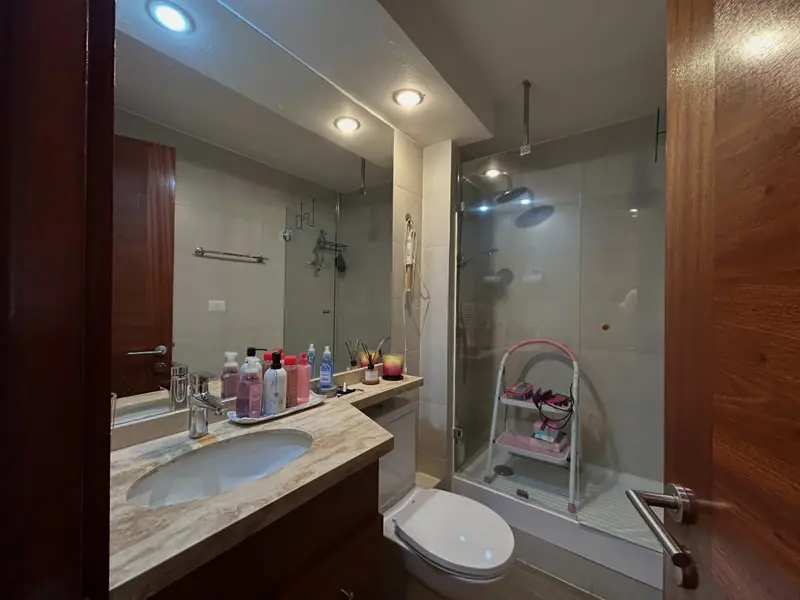 Baño principal en suite