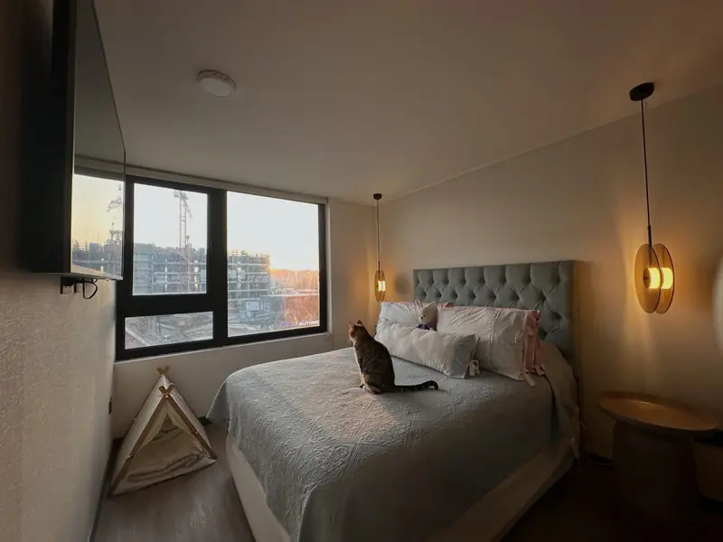 Dormitorio principal amoblado del departamento Edificio Vértice, Temuco