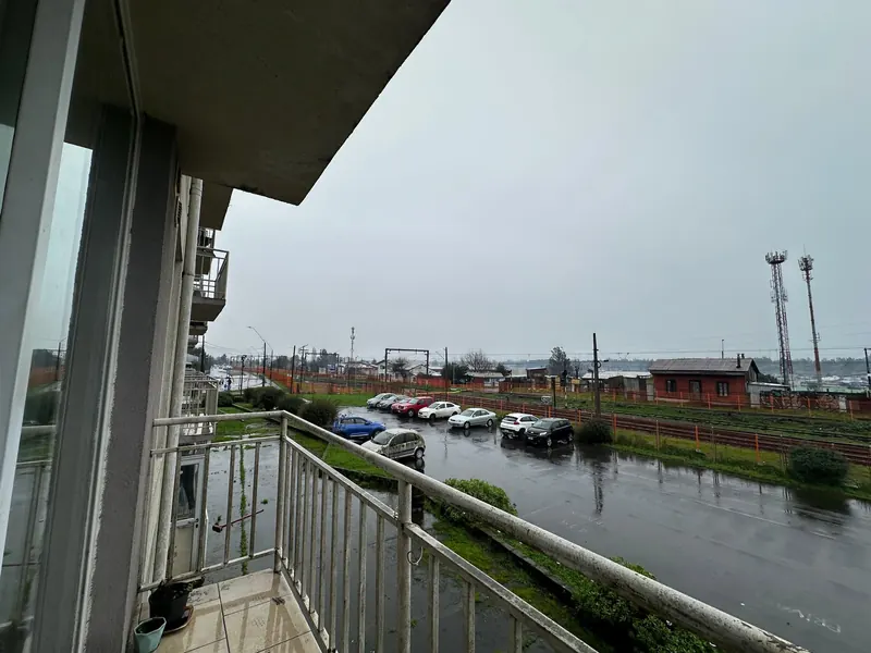 Terraza con vista exterior del departamento en Condominio Nueva Estación, Temuco