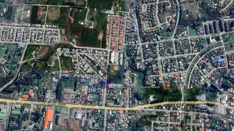 Mapa satelital referencial del terreno en Congreso Nacional esquina Llanquihue